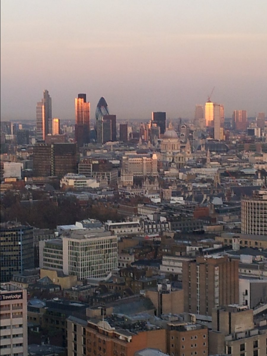 View from Centre Point building07